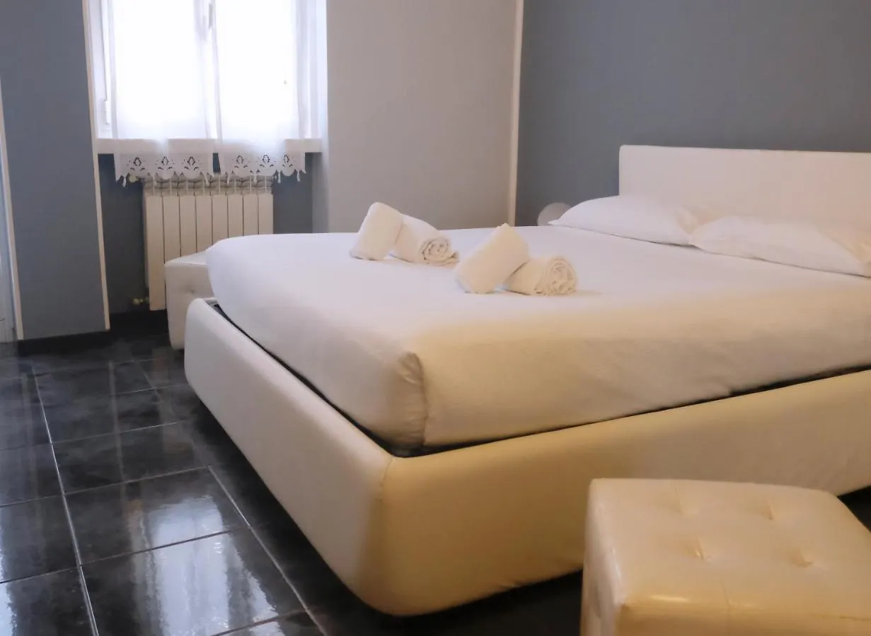 Apartment Orea Spiti - San Gottardo Classic Milan Italy